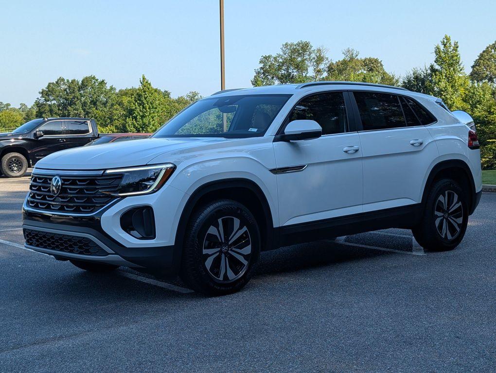 used 2025 Volkswagen Atlas Cross Sport car, priced at $33,294