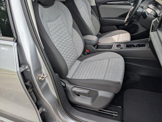 used 2025 Volkswagen Tiguan car, priced at $26,995