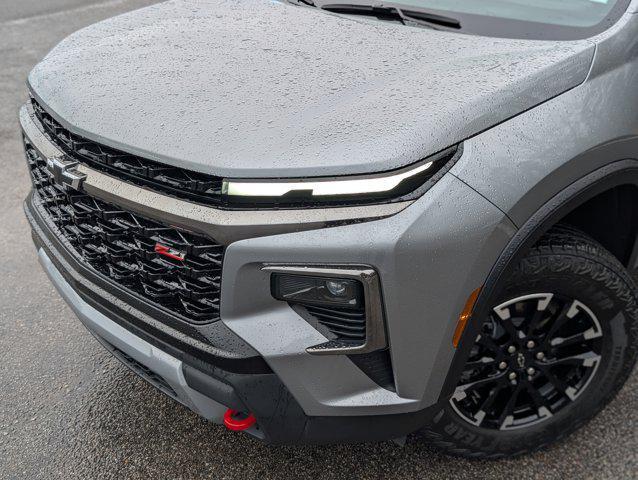 used 2025 Chevrolet Traverse car, priced at $44,995