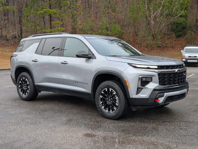 used 2025 Chevrolet Traverse car, priced at $44,995