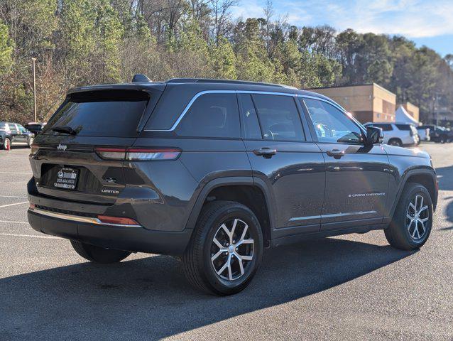 used 2024 Jeep Grand Cherokee car, priced at $32,994