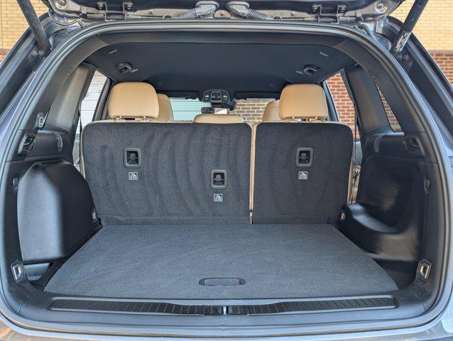 used 2024 Jeep Grand Cherokee car, priced at $32,994