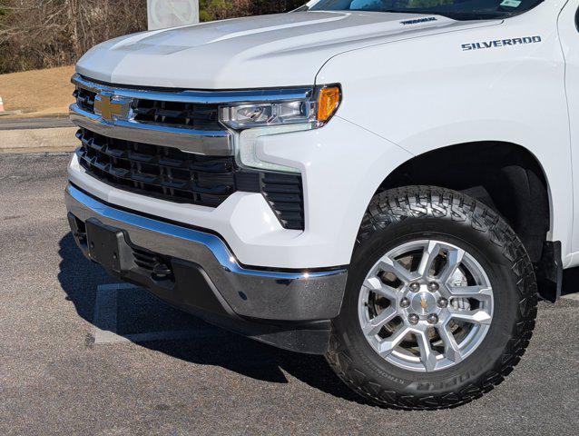 used 2025 Chevrolet Silverado 1500 car, priced at $39,998
