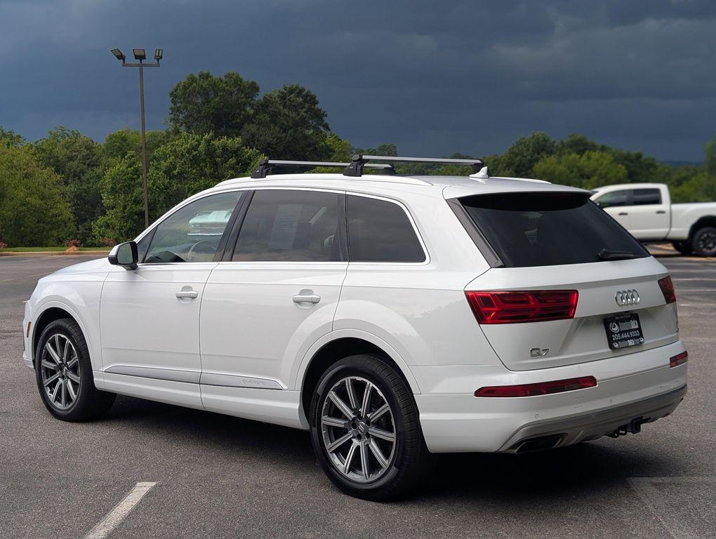 used 2019 Audi Q7 car, priced at $17,289
