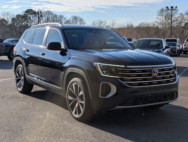 used 2024 Volkswagen Atlas car, priced at $32,998