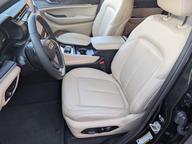 used 2024 Jeep Grand Cherokee car, priced at $36,995