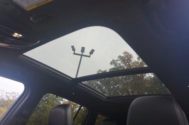 used 2024 Jeep Grand Cherokee car, priced at $34,995