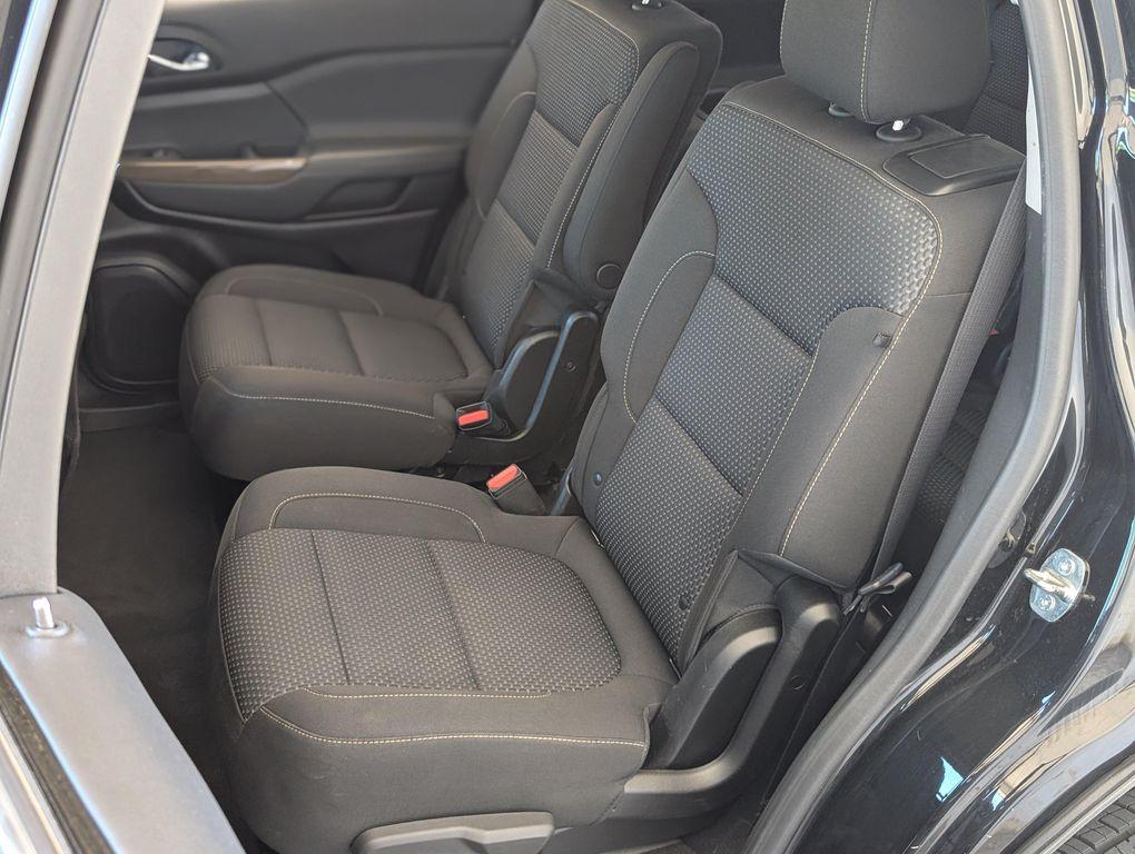 used 2023 GMC Acadia car, priced at $23,294