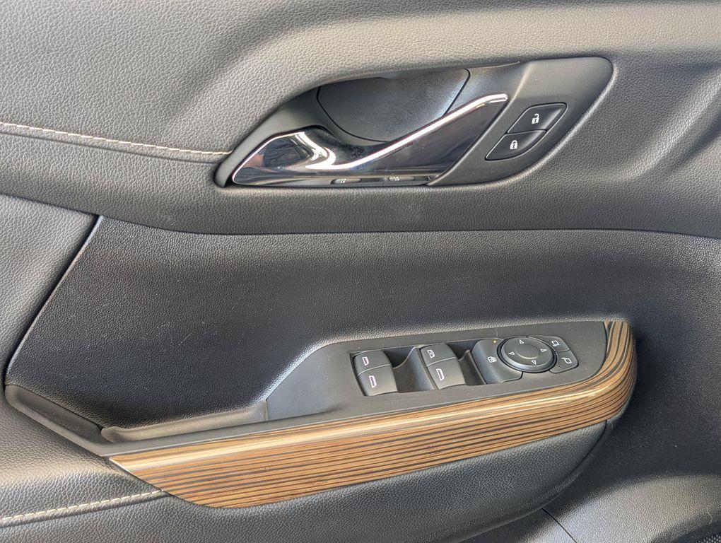 used 2023 GMC Acadia car, priced at $23,294