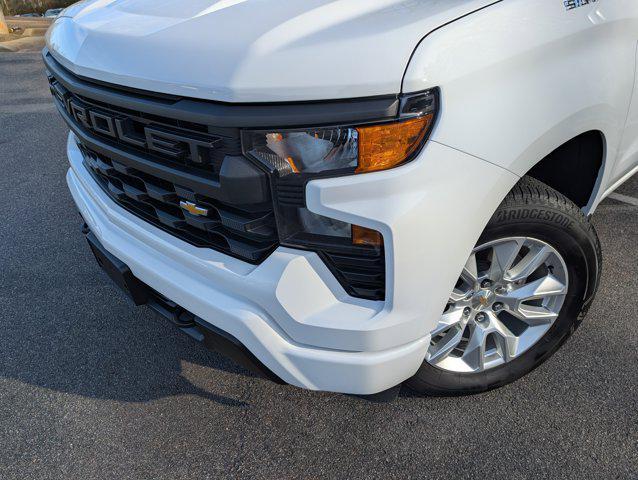 used 2025 Chevrolet Silverado 1500 car, priced at $32,998