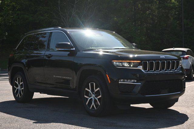 used 2023 Jeep Grand Cherokee car, priced at $29,994