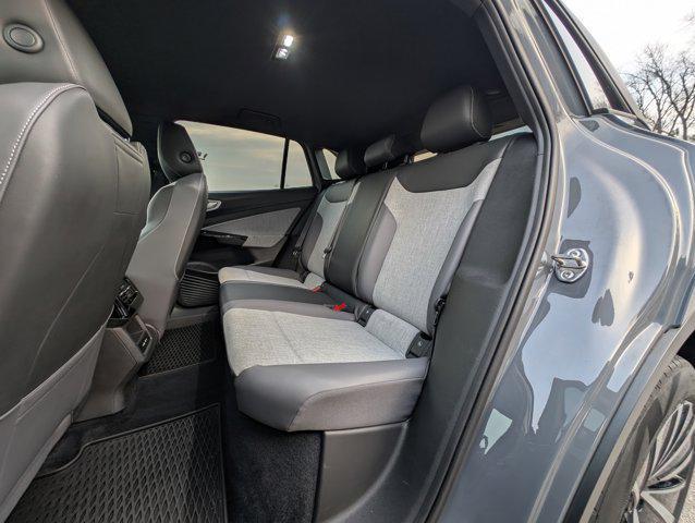 used 2025 Volkswagen ID.4 car, priced at $23,995