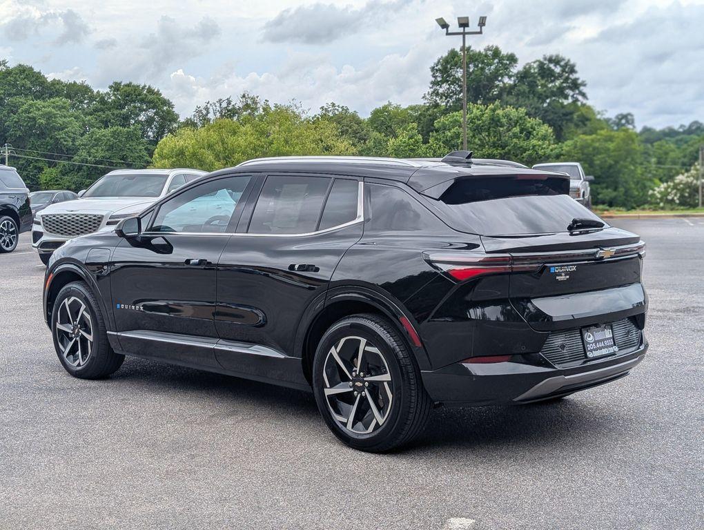 used 2024 Chevrolet Equinox EV car, priced at $24,293