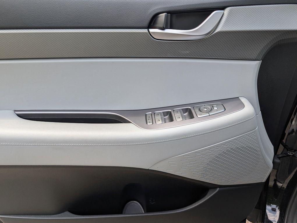used 2025 Hyundai Palisade car, priced at $36,294