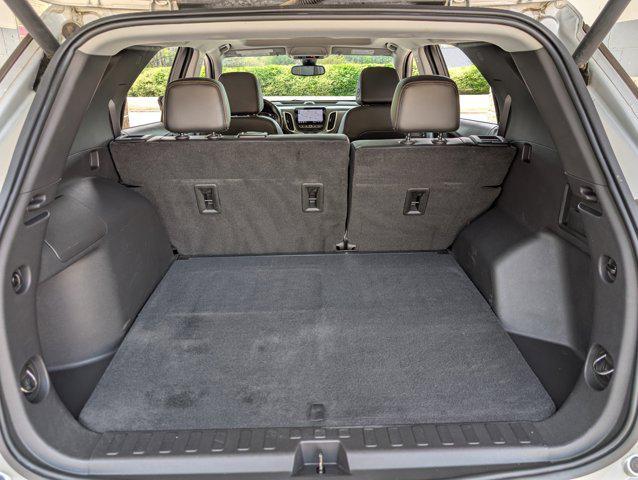 used 2022 Chevrolet Equinox car, priced at $22,494