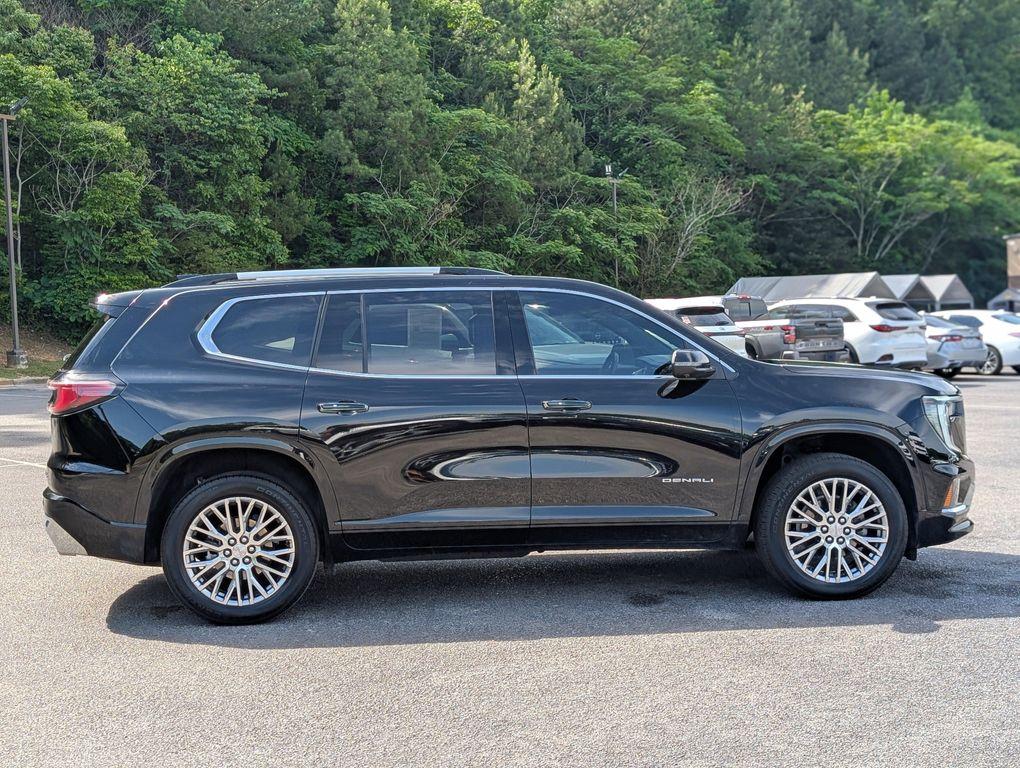 used 2024 GMC Acadia car, priced at $40,297