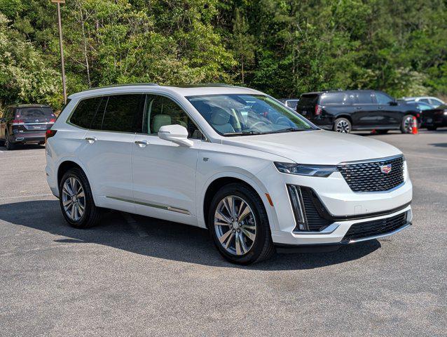 used 2025 Cadillac XT6 car, priced at $45,998