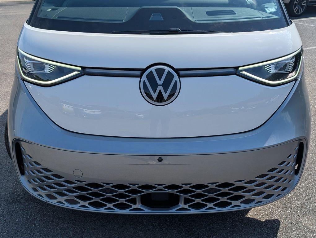 used 2025 Volkswagen ID. Buzz car, priced at $50,294