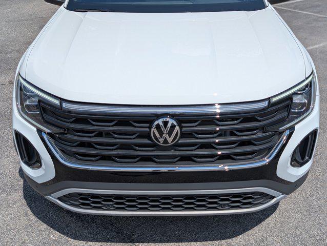 used 2025 Volkswagen Atlas Cross Sport car, priced at $32,995