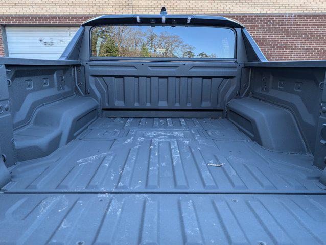 used 2025 GMC HUMMER EV Pickup car, priced at $65,998