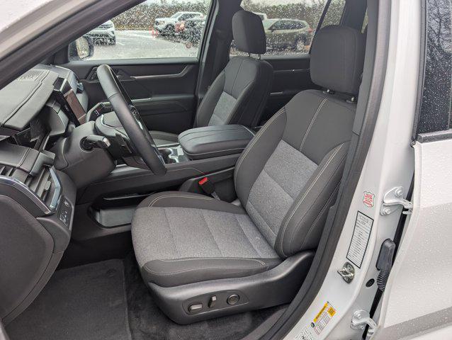 used 2025 GMC Acadia car, priced at $29,995