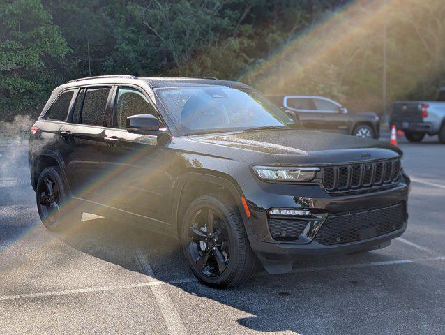used 2023 Jeep Grand Cherokee car, priced at $31,994