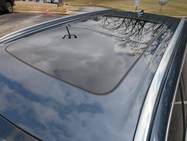 used 2022 Volvo XC90 Recharge Plug-In Hybrid car, priced at $37,995