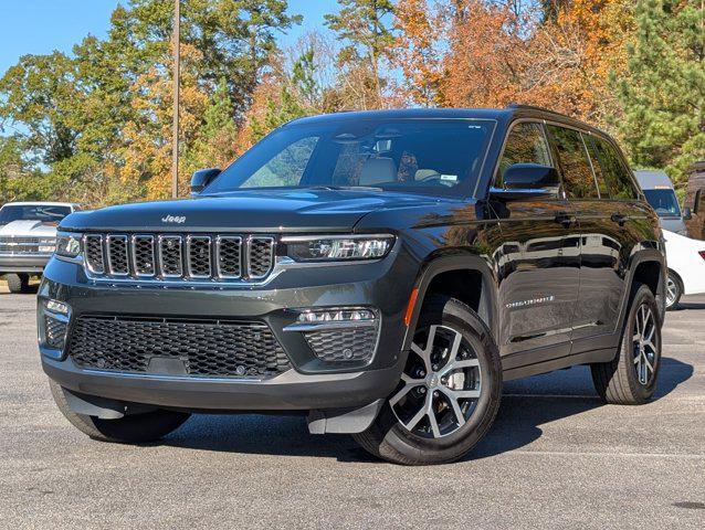 used 2024 Jeep Grand Cherokee car, priced at $31,994