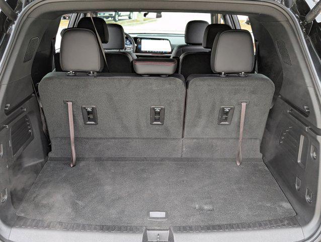 used 2025 Chevrolet Traverse car, priced at $46,995