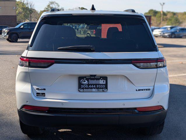 used 2024 Jeep Grand Cherokee car, priced at $36,995
