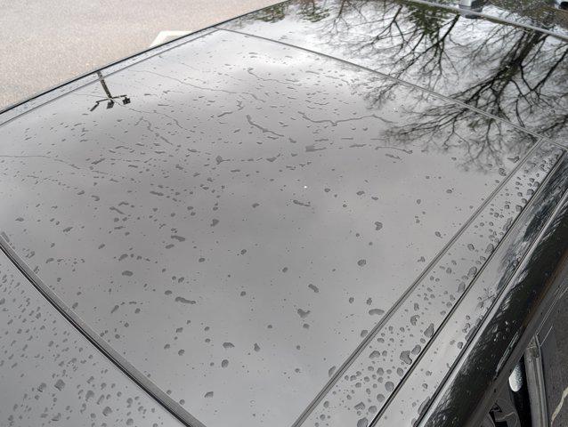 used 2020 Land Rover Range Rover Velar car, priced at $26,990