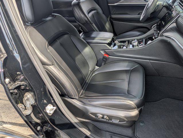 used 2023 Jeep Grand Cherokee car, priced at $30,995