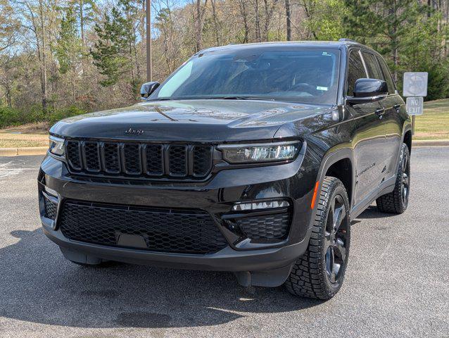 used 2023 Jeep Grand Cherokee car, priced at $30,995