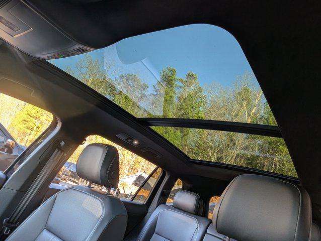 used 2024 Volkswagen Tiguan car, priced at $26,994