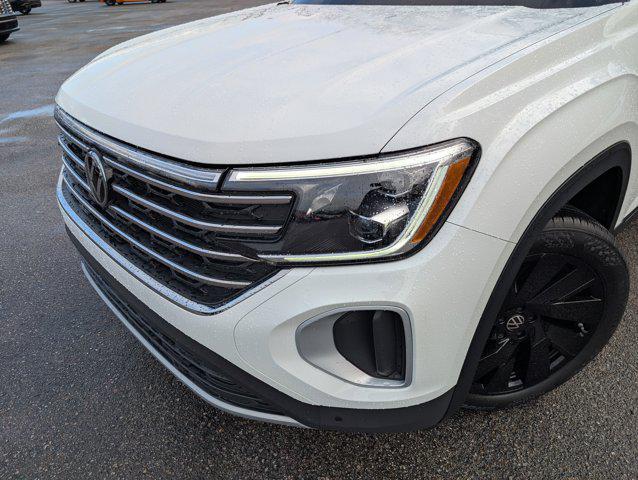used 2024 Volkswagen Atlas car, priced at $32,994