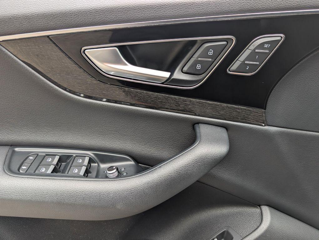 used 2019 Audi Q7 car, priced at $18,289
