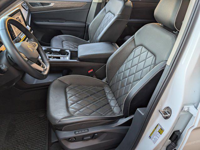 used 2024 Volkswagen Atlas car, priced at $34,998