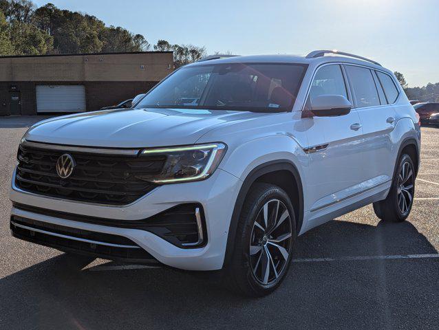 used 2024 Volkswagen Atlas car, priced at $34,998