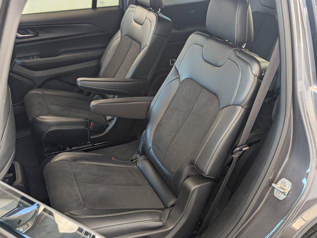 used 2024 Jeep Grand Cherokee L car, priced at $34,294