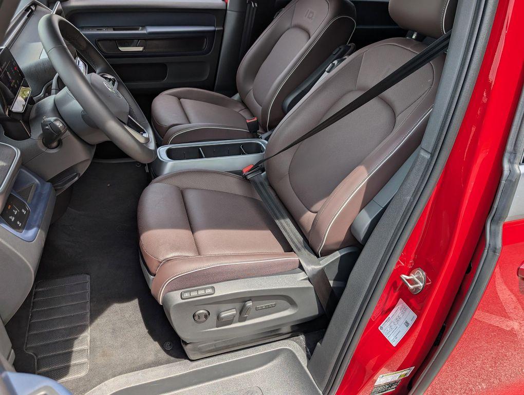 used 2025 Volkswagen ID. Buzz car, priced at $49,294