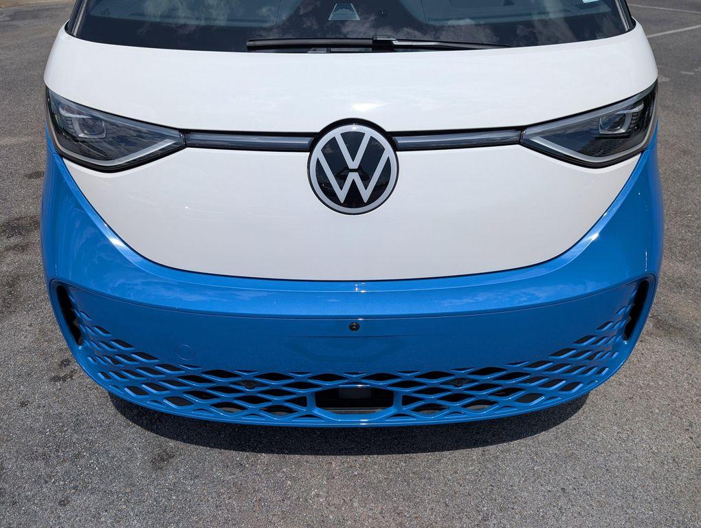 used 2025 Volkswagen ID. Buzz car, priced at $50,294