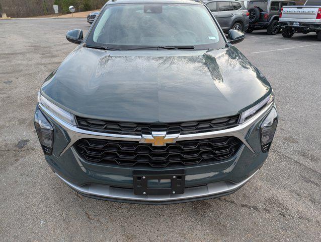 used 2025 Chevrolet Trax car, priced at $22,995