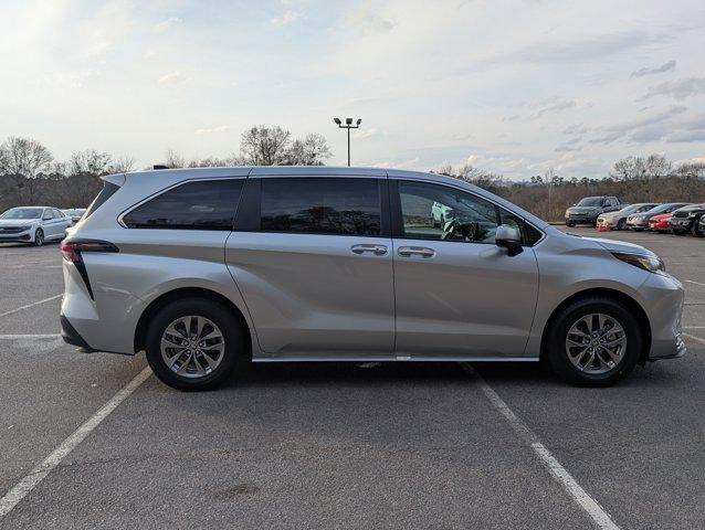 used 2023 Toyota Sienna car, priced at $41,994