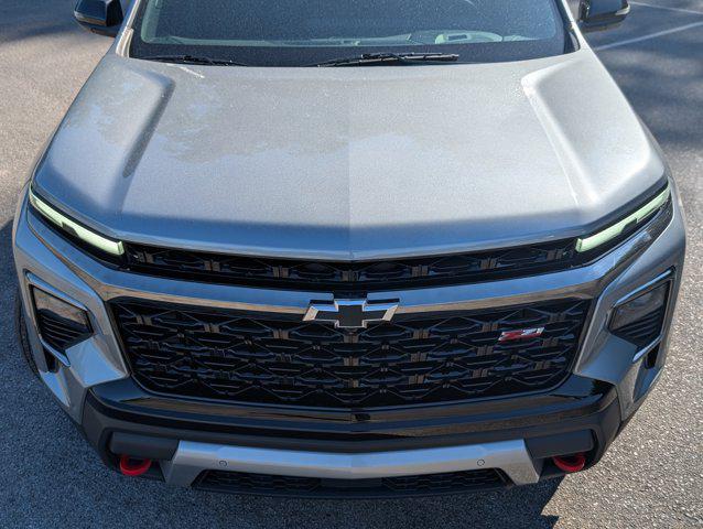 used 2024 Chevrolet Traverse car, priced at $43,995