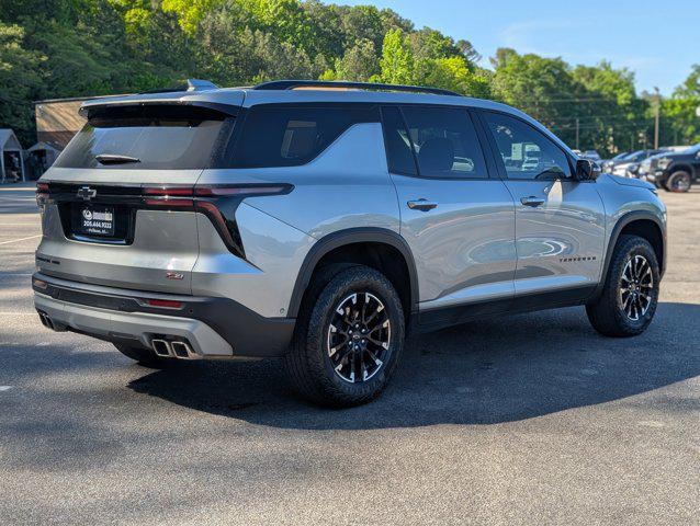 used 2024 Chevrolet Traverse car, priced at $43,995