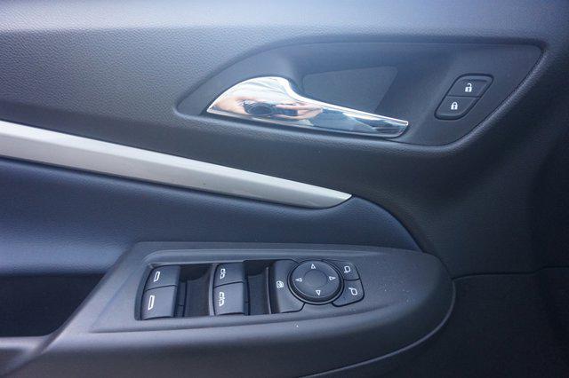 used 2022 Chevrolet Bolt EUV car, priced at $22,495