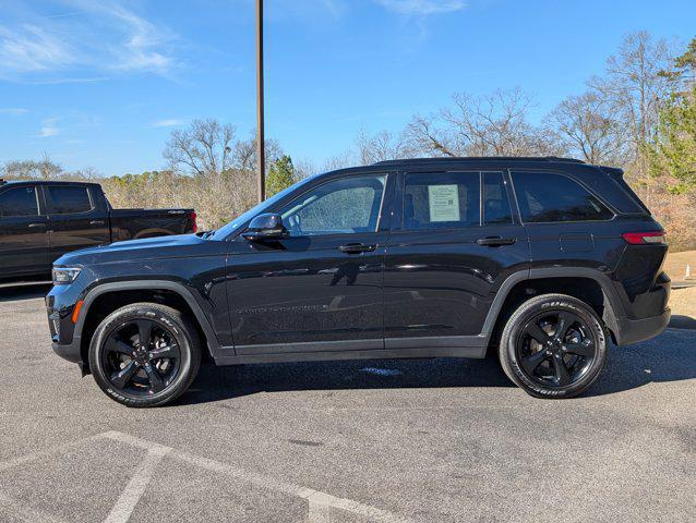 used 2023 Jeep Grand Cherokee car, priced at $32,994