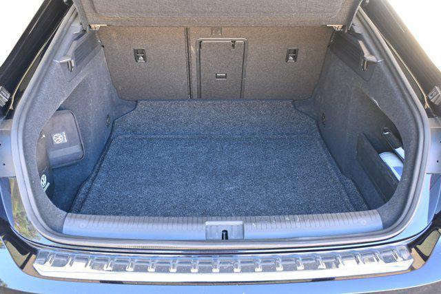 used 2023 Volkswagen Arteon car, priced at $25,995