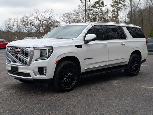 used 2024 GMC Yukon XL car, priced at $67,998
