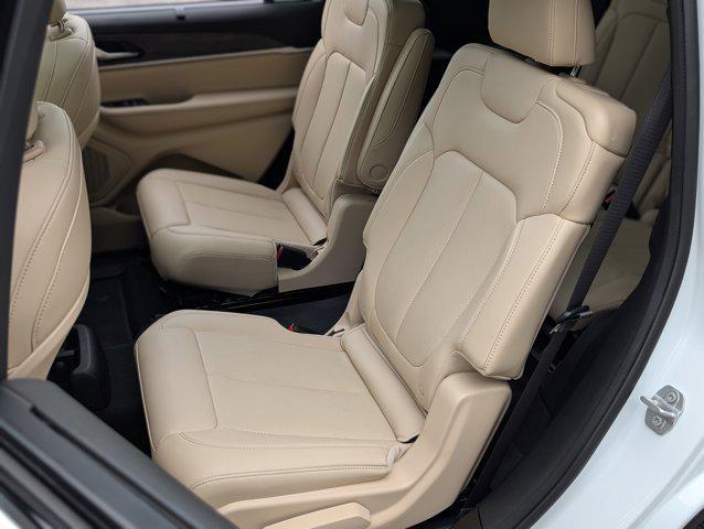 used 2025 Jeep Grand Cherokee L car, priced at $39,995